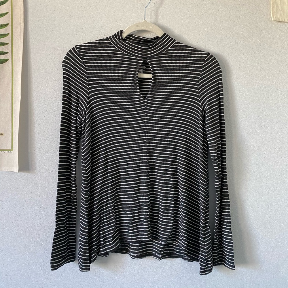 American Eagle Long Sleeve